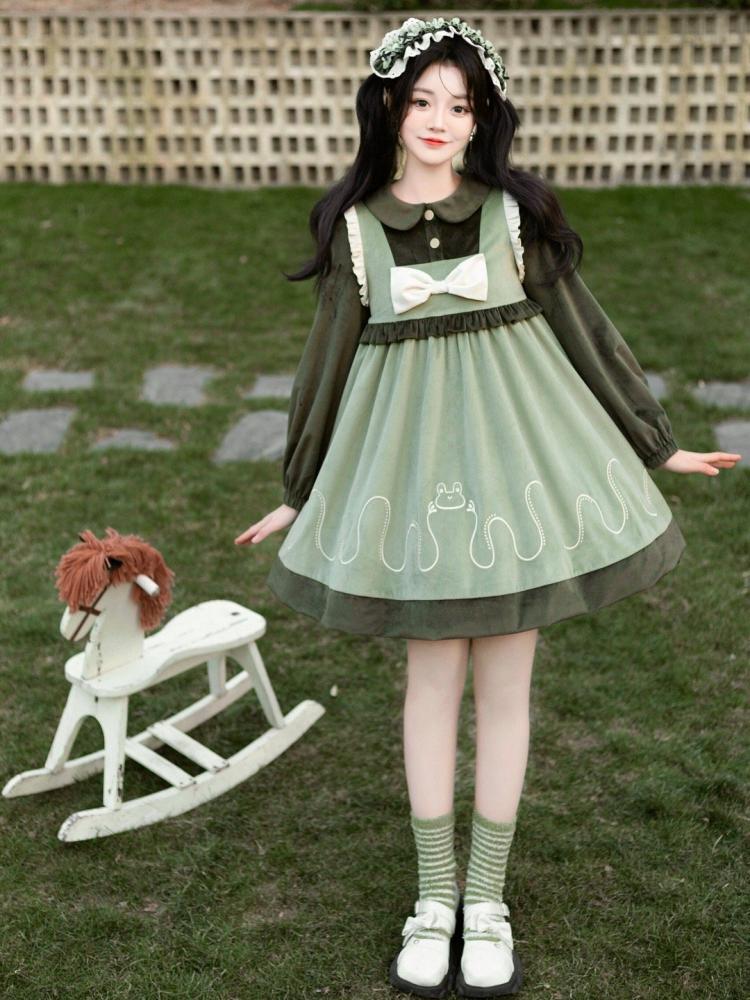 Clearance-Size S for Bust 90cm Green Jumping Frog Embroidery Dress Peter Pan Collar Fake-two Pieces Design - Sukuroi