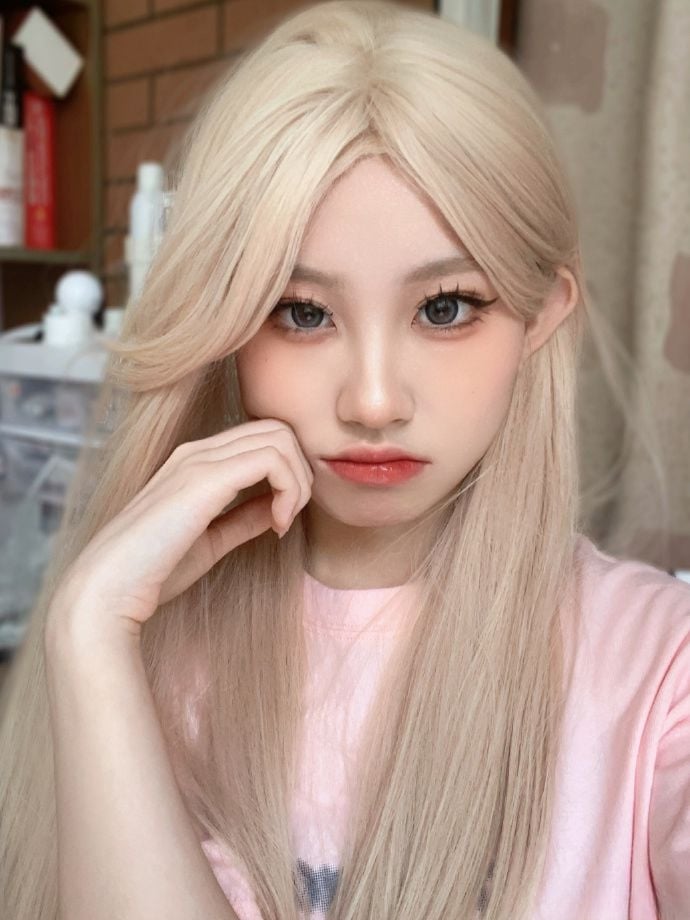 Blonde Long Wavy Wig and Long Straight Wig Set