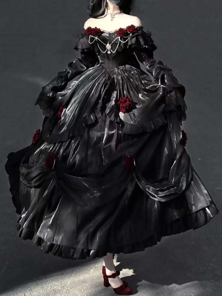 Black Gothic Roses Design Princess Basque Waist Quinceanera Dress - Sukuroi