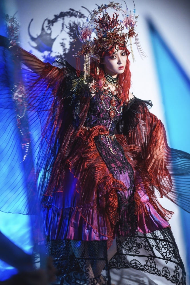 Red Gorgeous One Piece Detachable Sleeves Gothic Dress Full Set