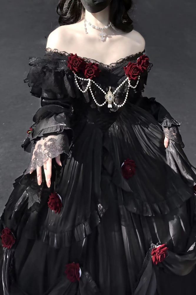 Black Gothic Roses Design Princess Basque Waist Quinceanera Dress - Sukuroi