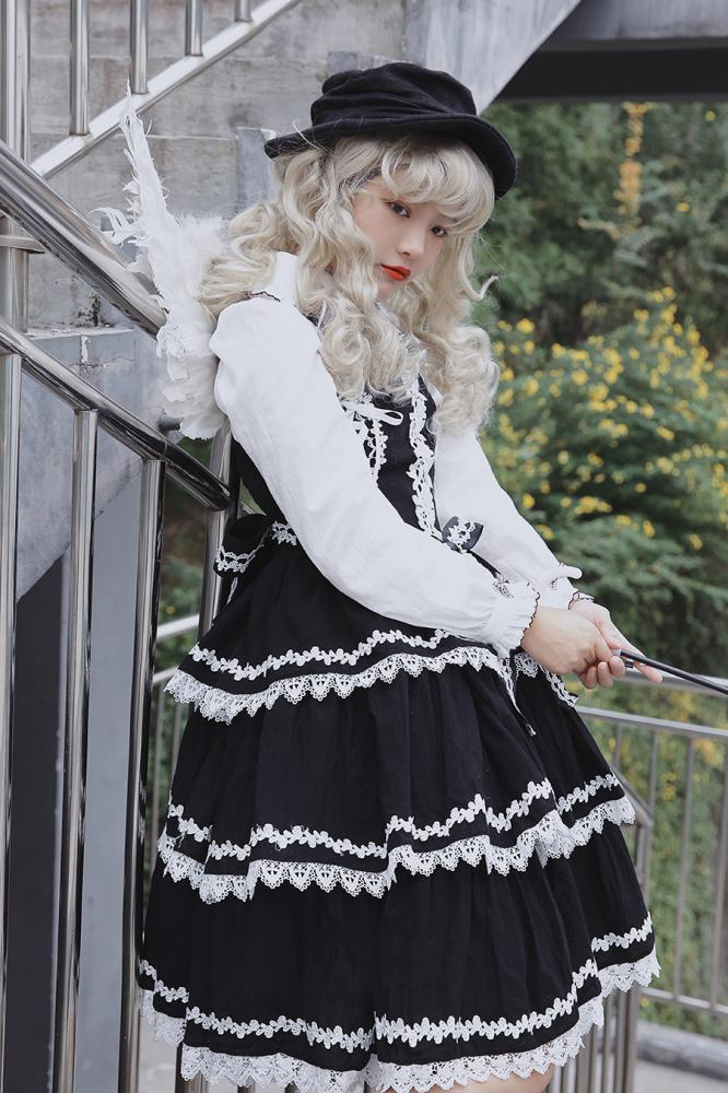 Black Cake Tree Tiered Flounce Skirt with white lace detailing