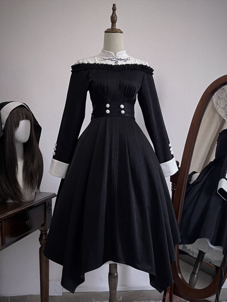 Embroidery Banded Collar Black and White Nun One Piece