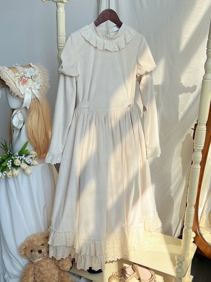 Beige Warm and Comfortable Dress for Autumn and Winter