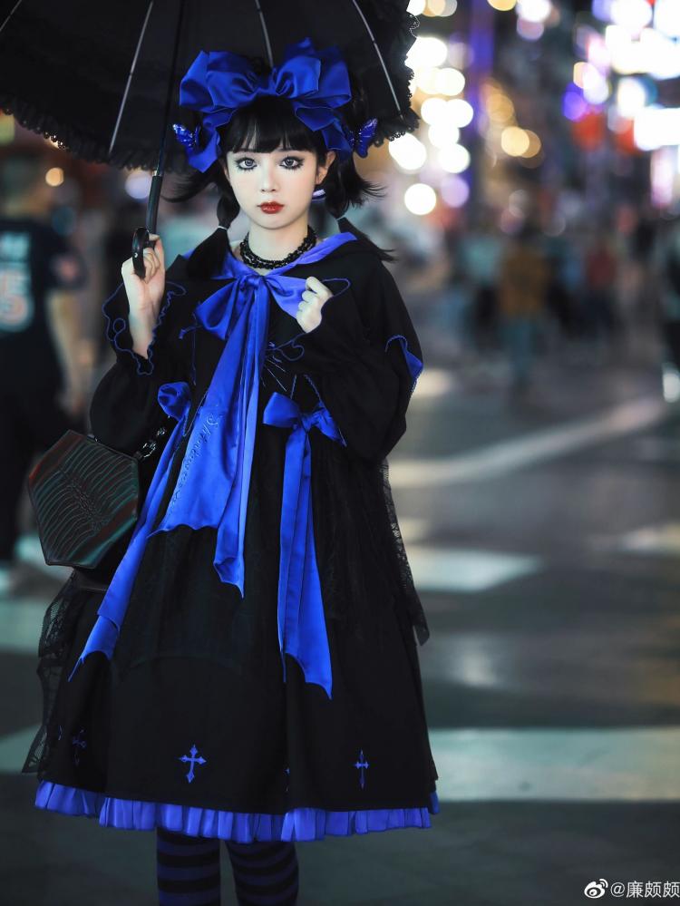 Black and Klein Blue Cross Embroidery Ruffle Hemline Long Sleeves Lolita OP