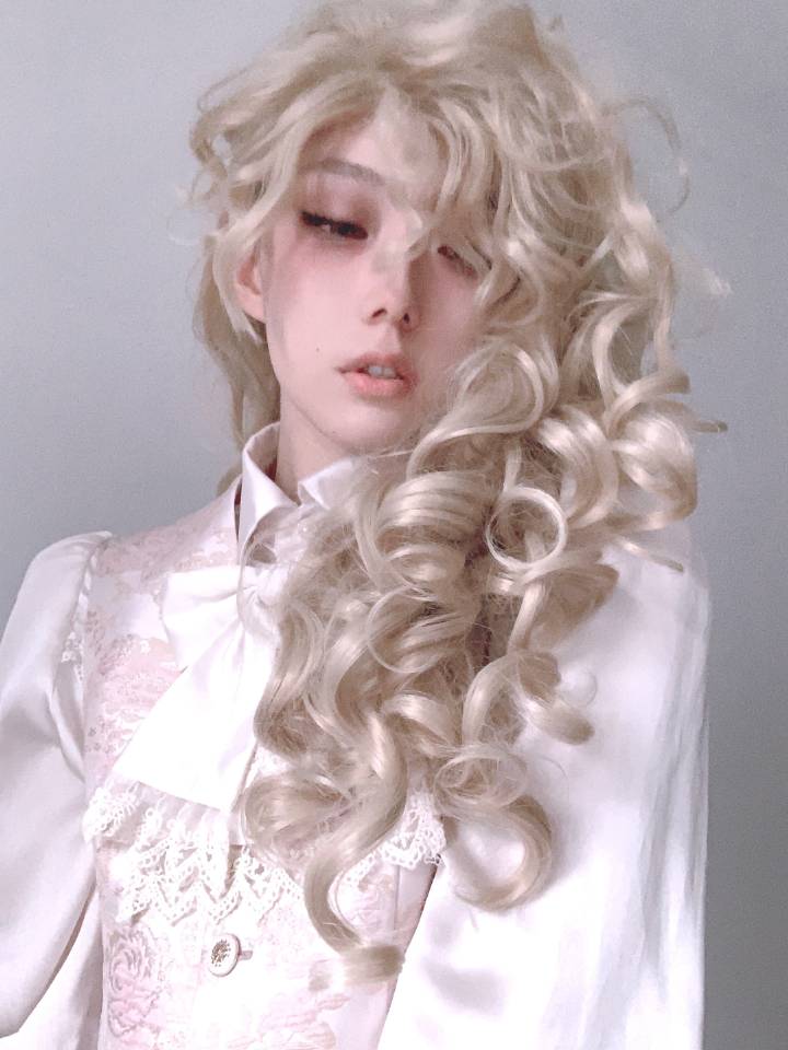 Aurora Blonde Long Wavy Synthetic Wig