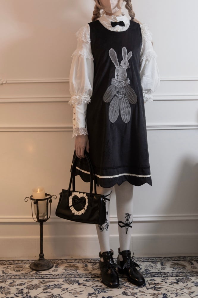 Black Velvet Bunny Embroidery Scallop Trim Hemline Jumper Skirt - Sukuroi