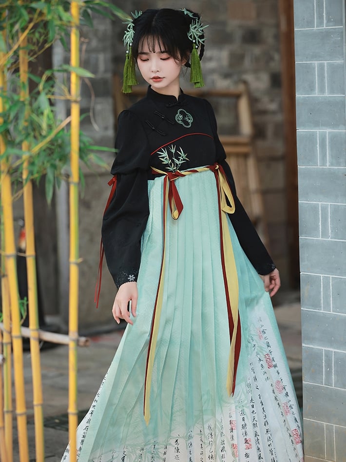 Cheongsam Collar Bamboo Embroidery Han Pleated Dress Green and Black