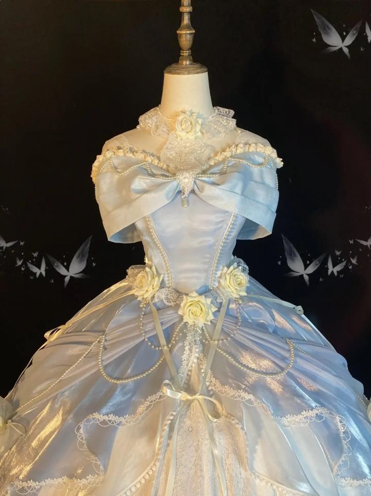 Cinderella Blue Princess Quinceanera Dress Roses and Bead Chains Ball Gown Short Version