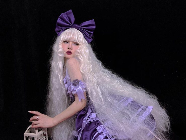 In Stock 120cm Moonlight White Curly Wig