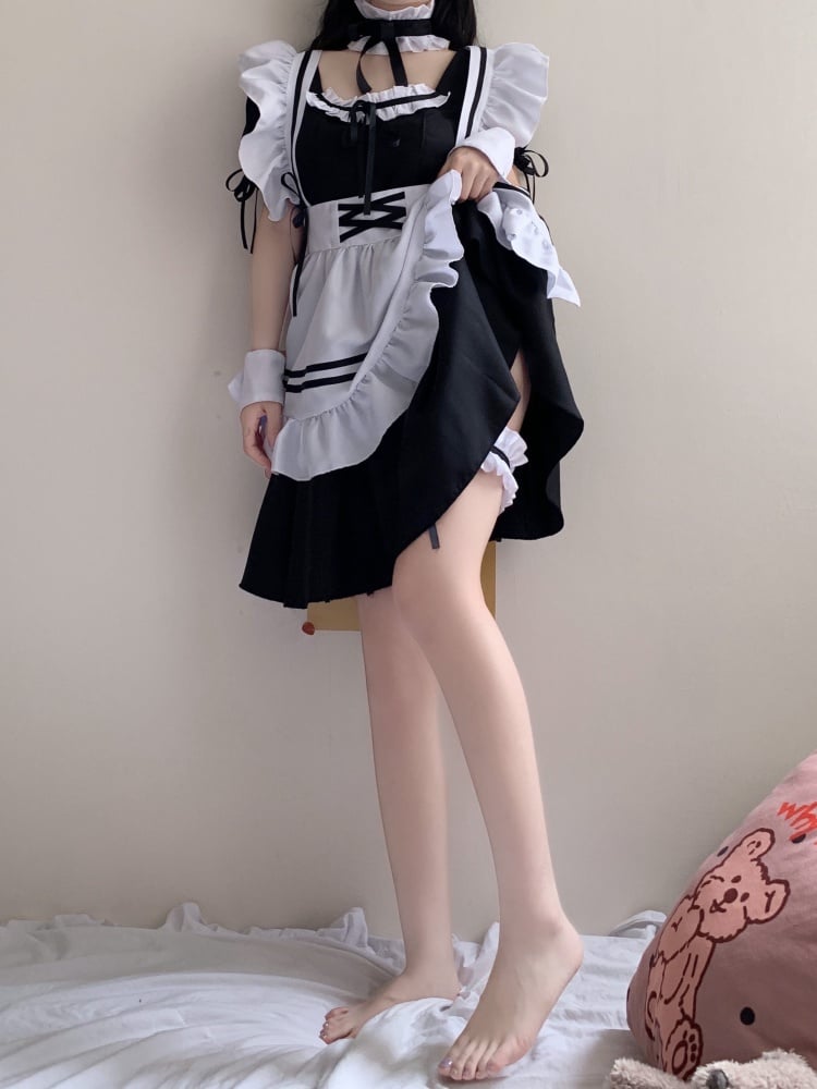 Black and White Puff Sleeves Maid Dress Full Set