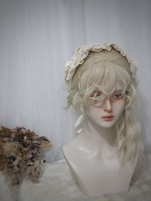 Countess Beige Long Wavy Wig