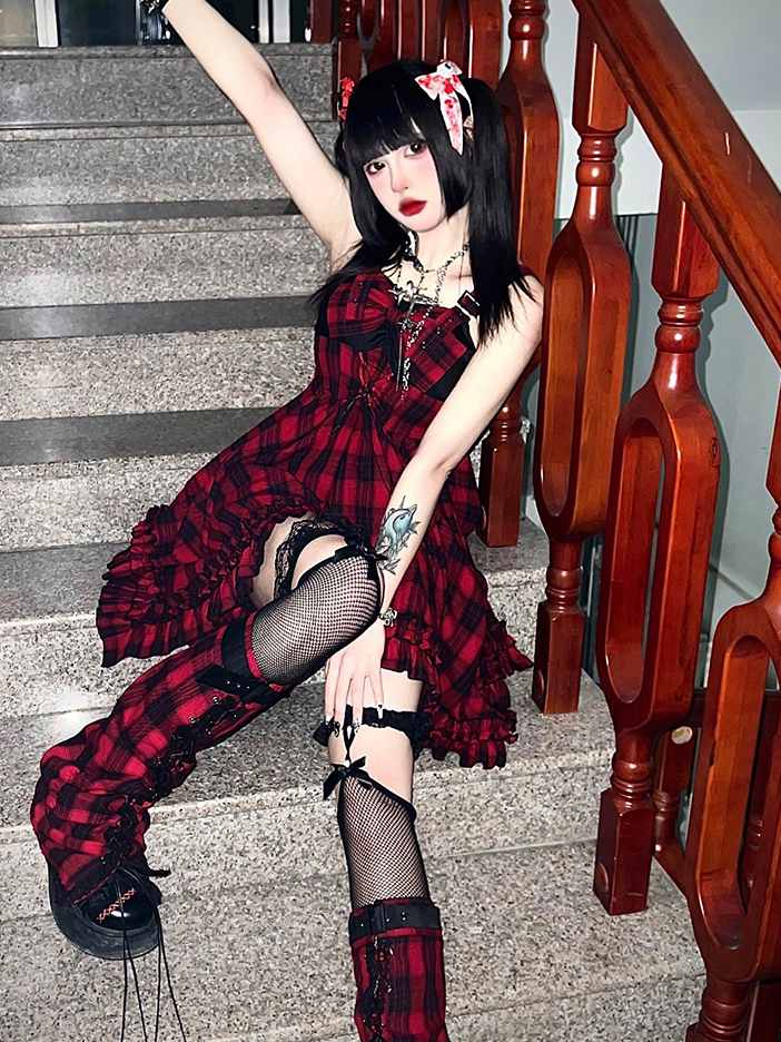 Scarlet Red Plaid Punk Jumper Skirt Handkerchief Hem Idol Dress