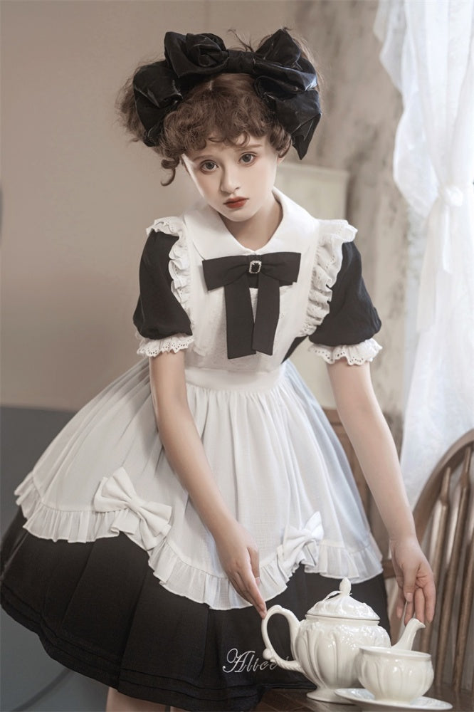 Alice in Wonderland Black Maid Dress with White Apron